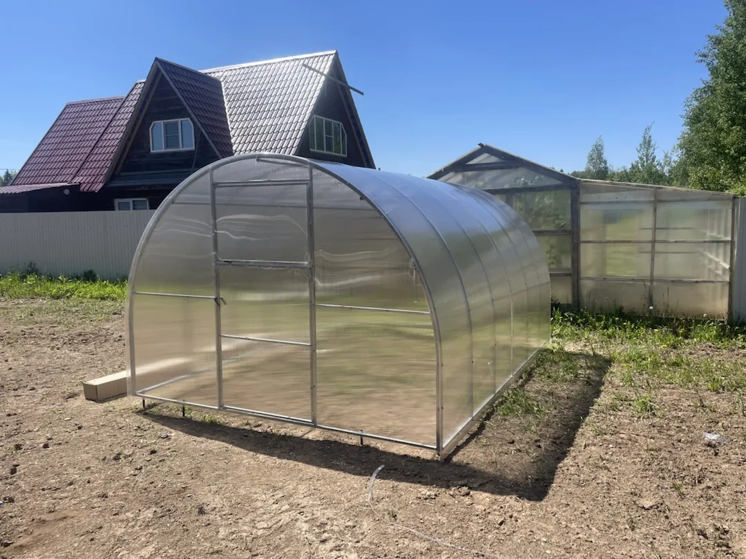 Теплица «Новатор 2» 3х8 м Шаг 65 см 