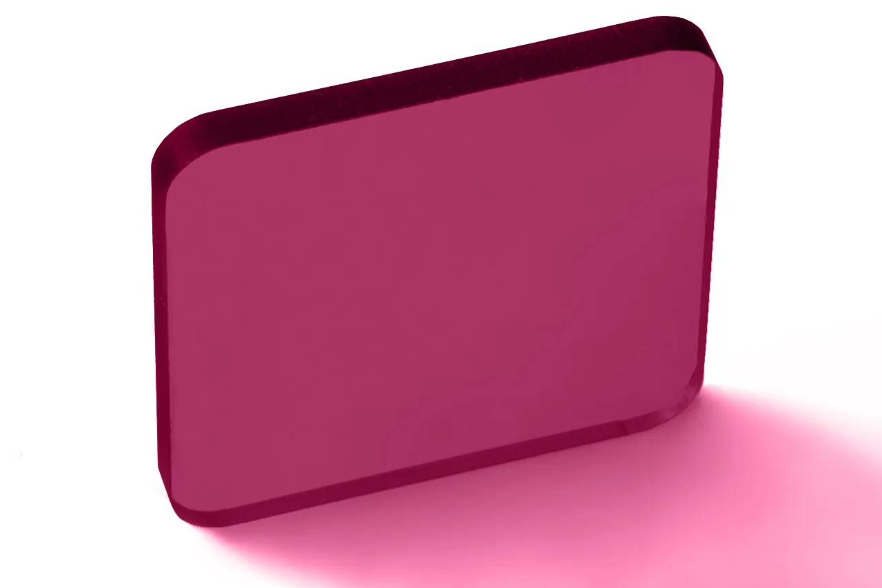 Монолитный поликарбонат Borrex гранатовый 6 мм 