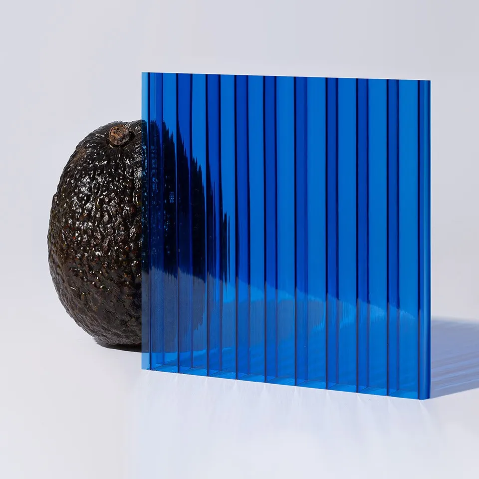 Сотовый поликарбонат 6 мм синий 